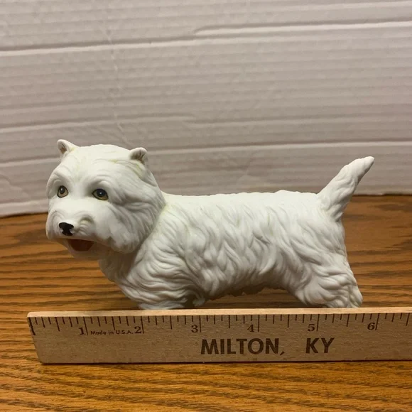 Cute Vintage West Highland Terrier crafted from high-quality porcelain - Picture 4 of 7